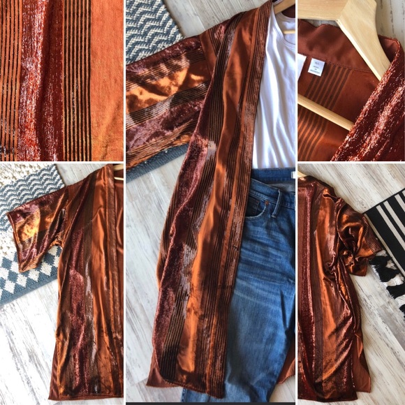 Anthropologie Other - ANTHROPOLOGIE Kimono with Metallic Stripes M/L